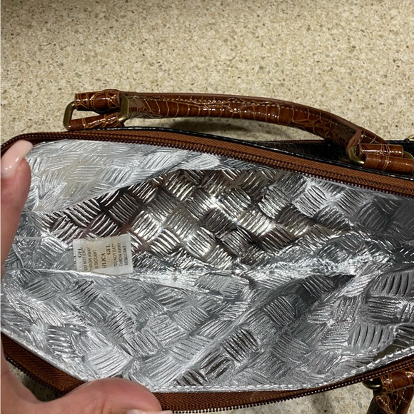 Samantha Brown Insulated Wine Purse - Picture 2 of 4